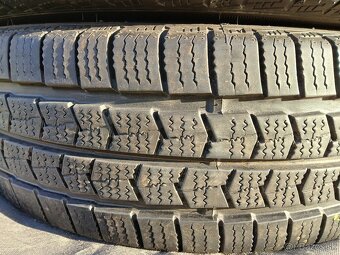 Predám zimné pneumatiky 2 ks NEXEN 215/75 R16 C 116/114R. - 3