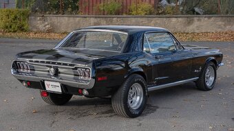 Ford Mustang Coupé z roku 1968 - 3