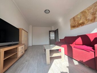 PRENÁJOM 1-izbový byt Piešťany - Winterova - 3