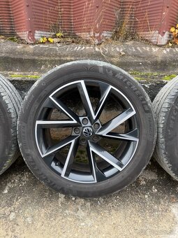 disky Škoda “Vega” R19 + letné Michelin - 3