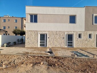 CHORVÁTSKO - Dvoj-podlažné apartmány - MANDRE, ostrov Pag - 3