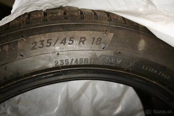 Michelin Primacy 4 235/45 R18 98W DOT2925 letné pneu - 3