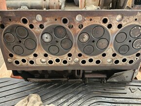 Hlava motora MAN TGL - 3