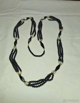 nÁHRDELNÍK HEMATIT - 3