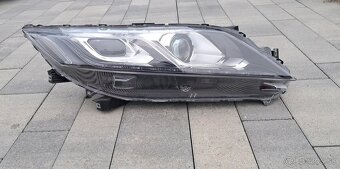 Pravý predný svetlomet Mitsubishi Eclipse Cross - 3