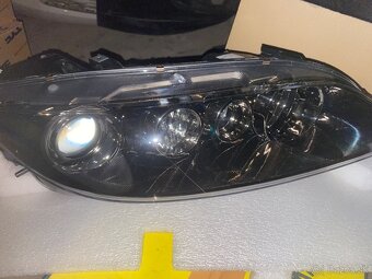 Mazda 6 predné svetlá nové - 3