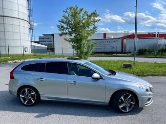 Volvo V60 D5 AWD - 3