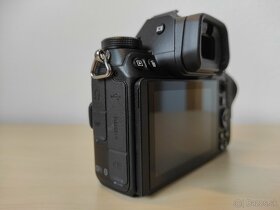 Nikon Z6, v stave nového kusu, 14 267 uzávierok - 3