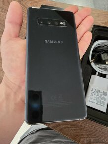 Samsung S10+ - 3