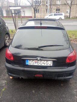 Peogeot 206 - 3