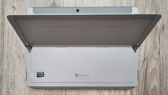 Microsoft Surface Go 3 - 3