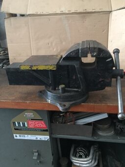 Otočný zverák 125mm - 3