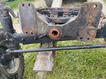 Zetor predná naprava - 3