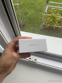 Apple AirPods Pro (2. Gen) (USB-C) - 3