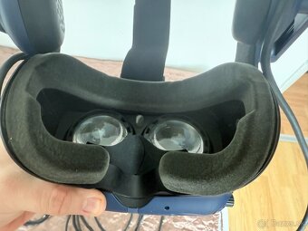 HTC Vive pro Eye + VR Hry - 3