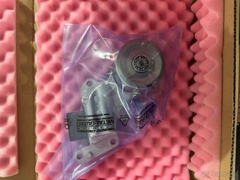 Elektrické olejové čerpadlo ŠKODA Original OEM 0GC927373M - 3