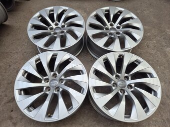 5x112 r18 ET26 x 8J elektróny originál AUDI - 3