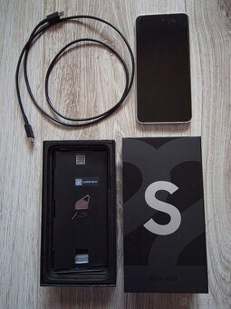 Samsung Galaxy S22 128GB - 3