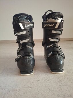 Lyžiarky Atomic - 3