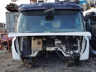 Prodám kabinu RENAULT LANDER - 3