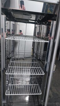 Nerezová priemyselná mraznička Zanussi - 3