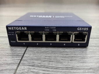 Netgear gs105 prosafe v5 - 3