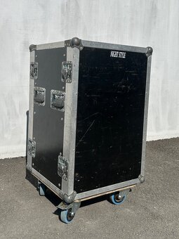 RACK na príslušenstvo so zásuvkami - 3