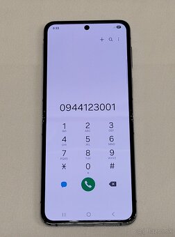 Samsung Galaxy Z Flip 4 - Modrý - 3
