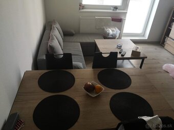 Na predaj krásny 2 izbový byt v Košeci s parkovacím miesto - 3