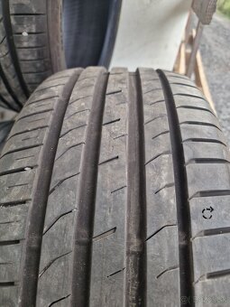 Nexen 235 45 R17 - 3