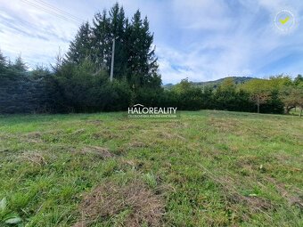 HALO reality - Predaj, pozemok pre rodinný dom 761 m2 Kľak - 3