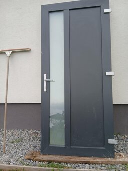 Vonkajse dvere - 3