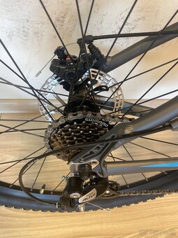 Predám nikdy nejazdený bicykel Kross Hexagon 17 rám - 3