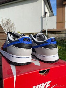 Nike Dunk Low EMB - 3