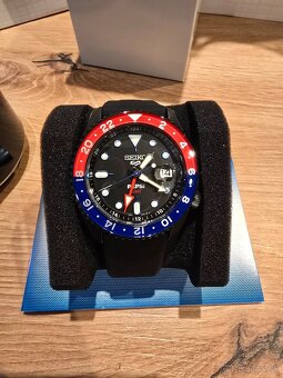 Seiko 5 Pepsi limited edition - 3