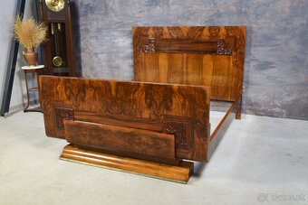 POSTEL Z ORECHOVÉHO DREVA ART DECO - 3
