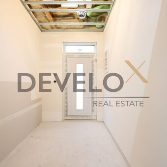  EXKLUZÍVNE  Na predaj  4-izbový bungalov – Veľký Grob - 3