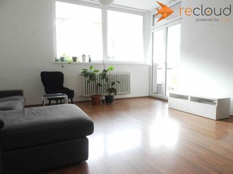 Prenájom 4-i. bytu v centre, s terasou, možnosť parkovať vo - 3