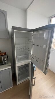 Chladnicka s mraznickou whirlpool - 3