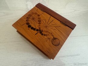 Starožitná drevená krabička - 3