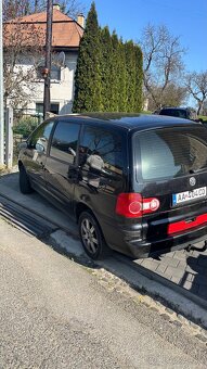 Vw Sharan 1.9tdi 85kw 7 miestny - 3