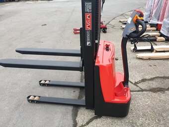 Elektrický ručný vysokozdvižný vozík - 3