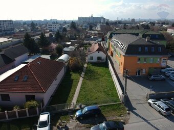 Na predaj veľký pozemok 1113m2 so starším rodinným domom - 3