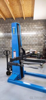 Jednostlpový mobilný zdvihák 2.500 -3.500kg ZÁRUKA - 3