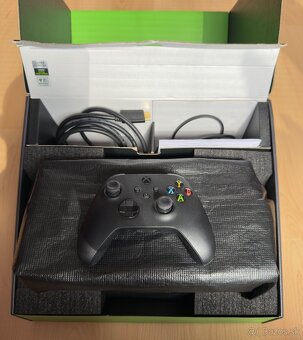 Xbox Series X 1TB SSD - 3