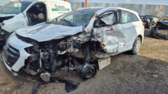 Hyundai I30 1,4CRDI 66kw kód motora: D4FC - 3