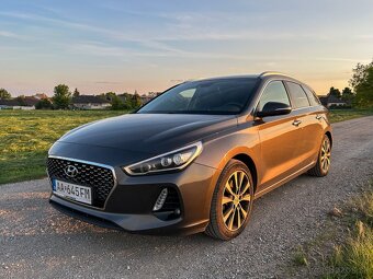 Hyundai i30, 1.6 CRDi, vysoká výbava Style, 100kw, Automat - 3