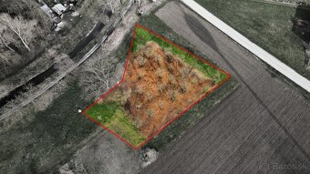 Moravské Lieskové – STAVEBNÝ rekreačný POZEMOK - 1.883 m2 - 3