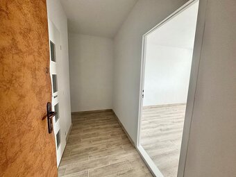 Prenájom komplet novozrekonštruovaný 2 - izbový byt VK - 3