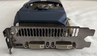 Asus ENGTX560 DC/2DI/1GD5 - 3